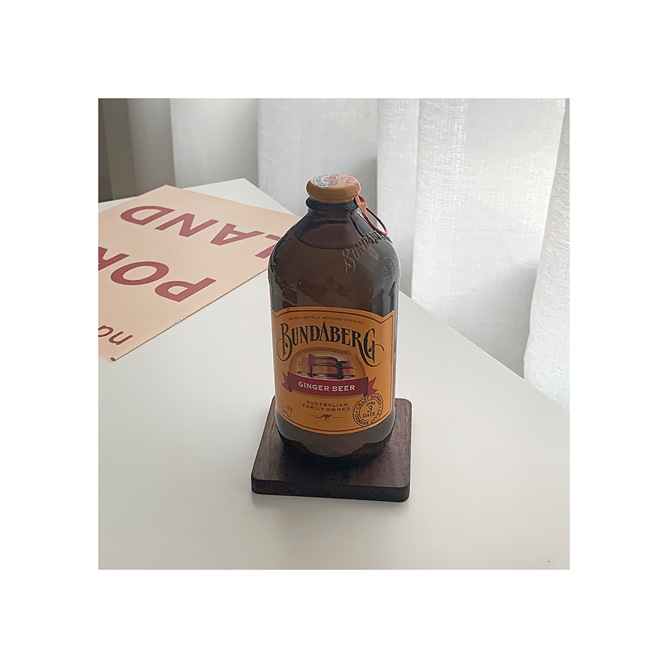 Posavasos de Madera de Nogal Japonés