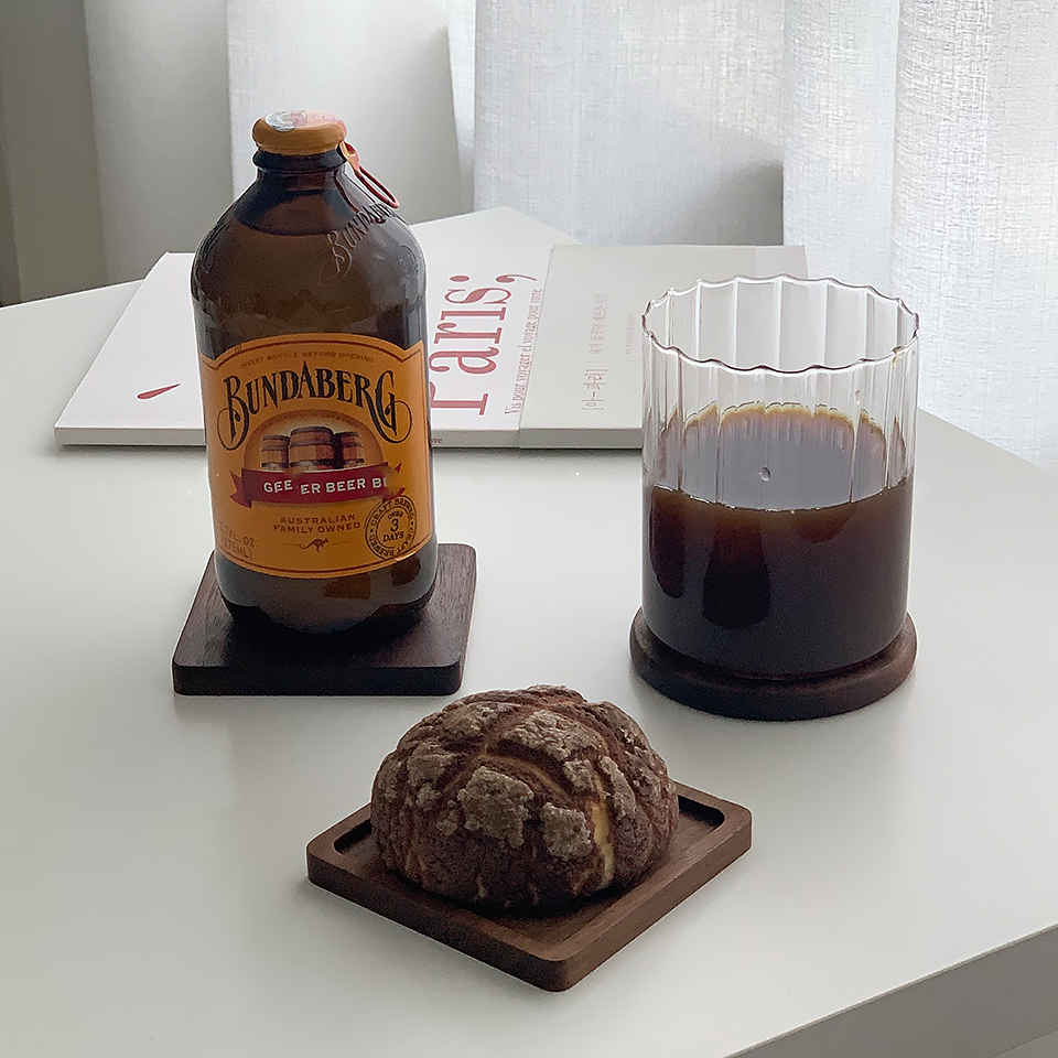 Posavasos de Madera de Nogal Japonés